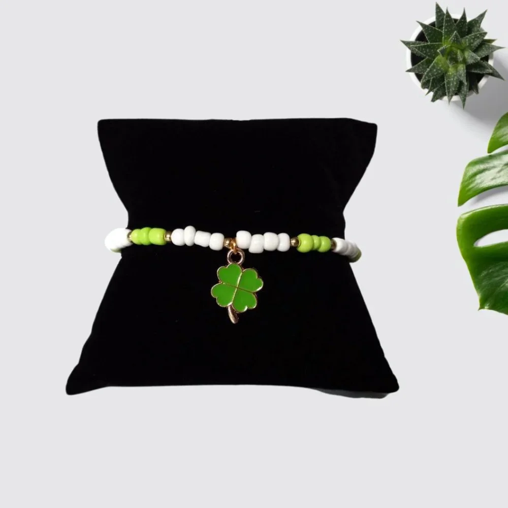 St. Patrick's Day Four Leaf Clover Necklace Bracelet Earrings Handmade Jewelry - Picture 9 of 12